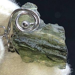Moldavita moldavite piedra auténtica colgante acero MPJ2a-2especial joya personalizada artesanal