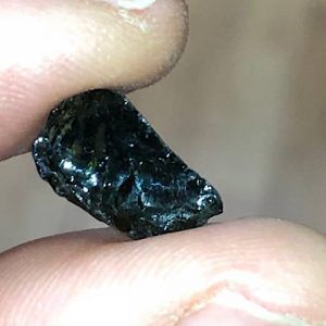 Moldavita piedra auténtica tamaño pequeño MP3A