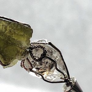 Moldavita piedra auténtica colgante acero y cuarzo Herkimer MMCHJ1A