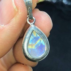 Colgante Piedra Luna en plata PLJCP5B