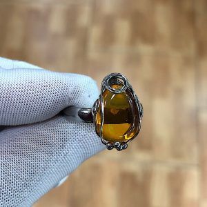 Ámbar especial anillo acero