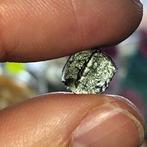 Moldavita piedra auténtica tamaño pequeño MP5A