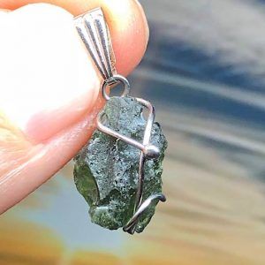 Moldavita piedra auténtica colgante acero MMJ12A joya personalizada artesanal