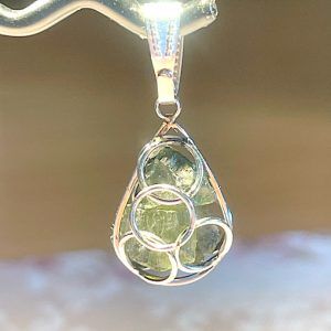 Moldavita moldavite piedra auténtica en bruto refMp5a2