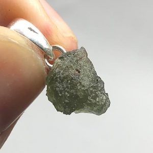 Moldavita moldavite piedra auténtica colgante plata MJCAP1B-1 joya personalizada artesanal