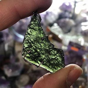 comprar Moldavita propiedades Grande piedra auténtica colgante