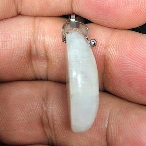 Colgante piedra luna en acero PLJC10A