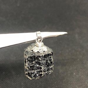 Comprar Colgante de Turmalina negra de acero TNJCA8A