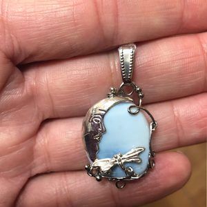Piedra ópalo especial luna libelual