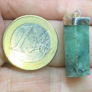 Prisma prisma hexagonal Esmeralda colgante plata propiedades ref Esmeraldacolgante1