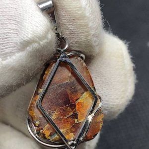 Esfalerita blenda acaramelada mineral comprar precio colgante acero ref ColganteaceroBlendaacaramelada1