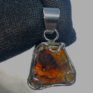 Esfalerita blenda acaramelada mineral comprar precio colgante acero ref ColganteaceroBlendaacaramelada1a1