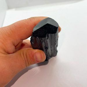 Turmalina Negra cristal natural media grande TNG2A
