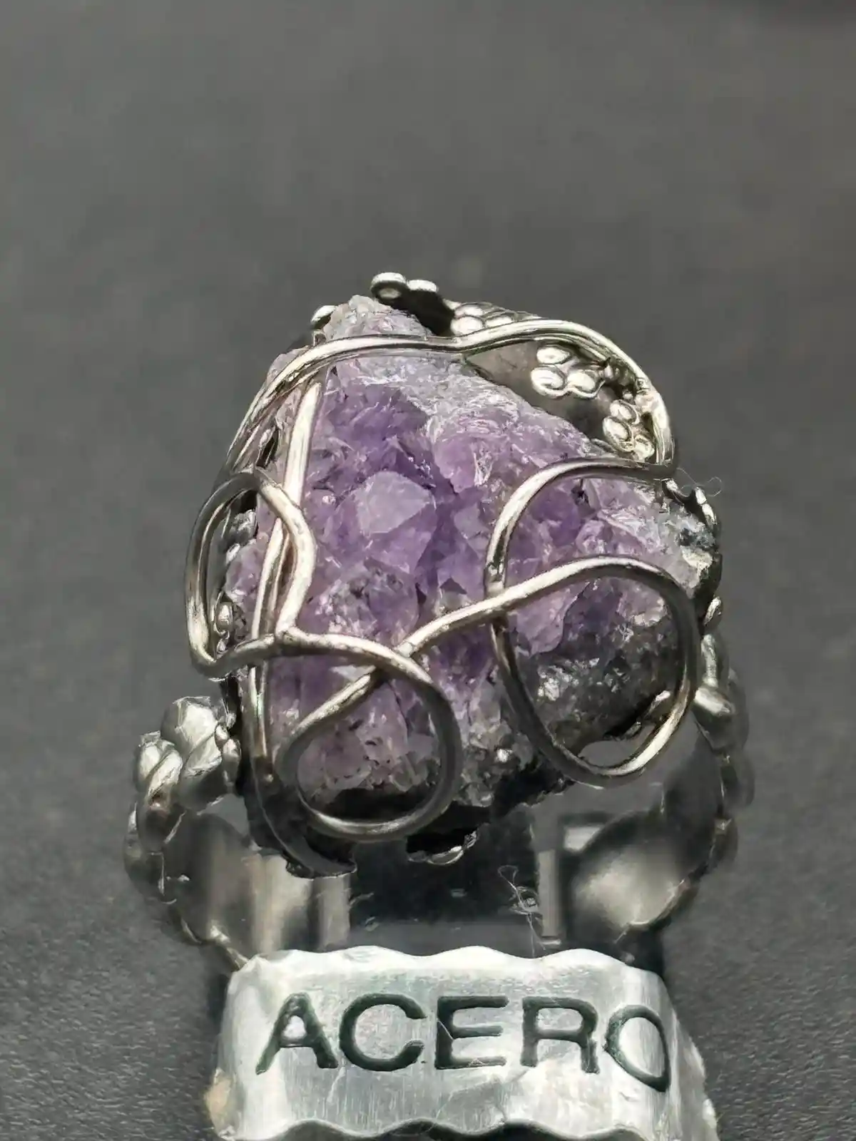 Anillo de Amatista ajustable en bruto.