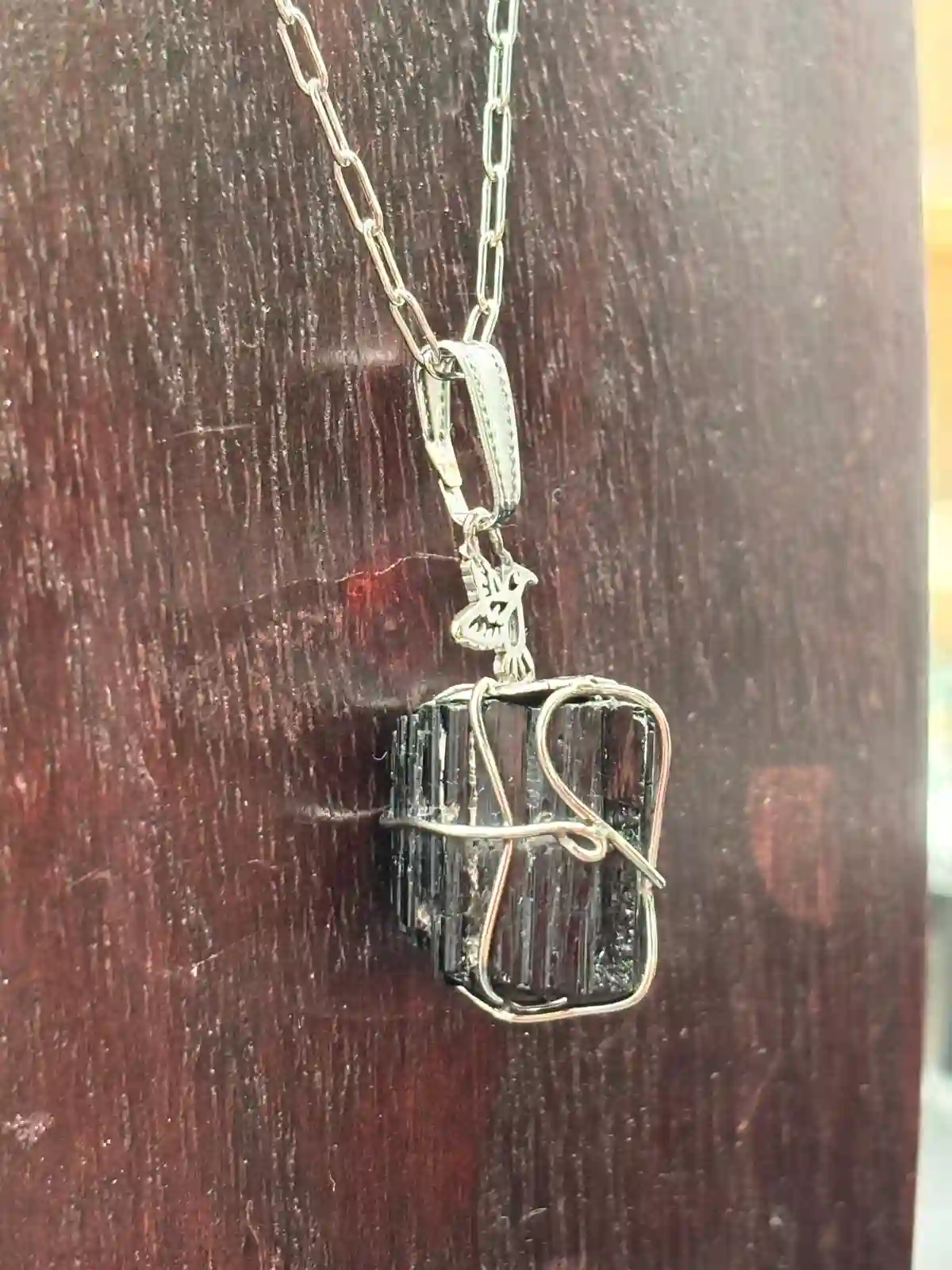 Colgante de Turmalina negra especial.