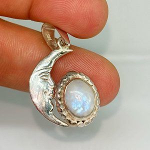 Mineral de piedra luna especial
