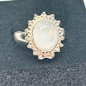 Piedra luna especial energía femenina APA2