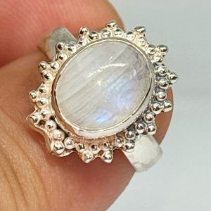 Piedra luna especial energía femenina APA2
