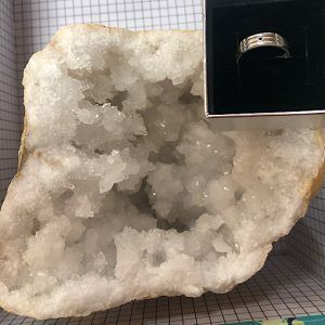 cuarzo y otro drusa anillo atlante