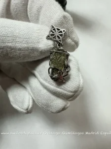 Colgante de Moldavita de Chlum (Chequia)