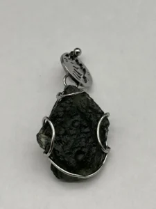 Piedra Moldavita Natural - Calidad Premium de Colección - Certificada