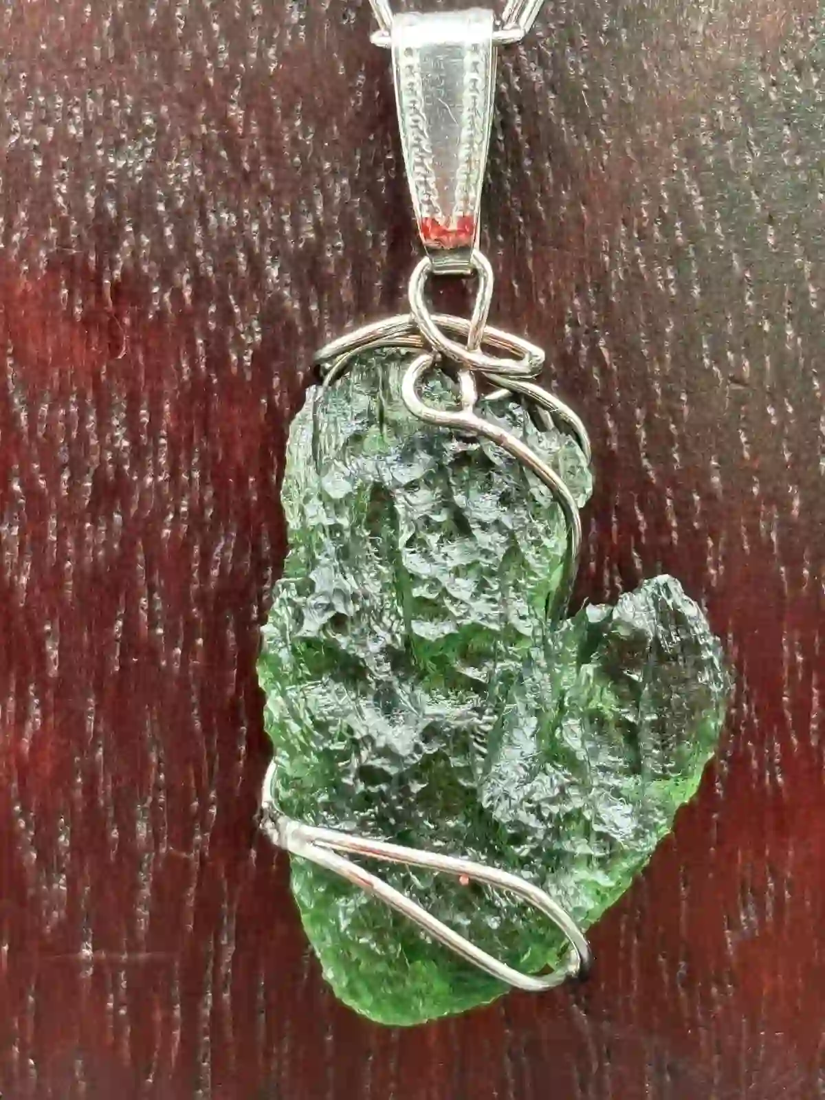 Piedra Moldavita Natural - Calidad Premium de Colección.