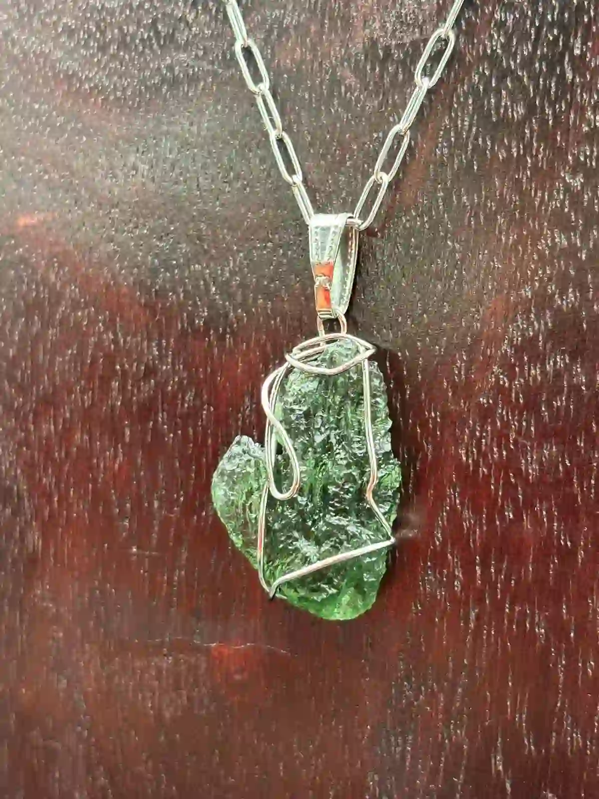 Piedra Moldavita Natural - Calidad Premium de Colección.